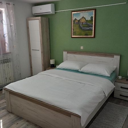 Guesthouse Mario Korenica Eksteriør billede