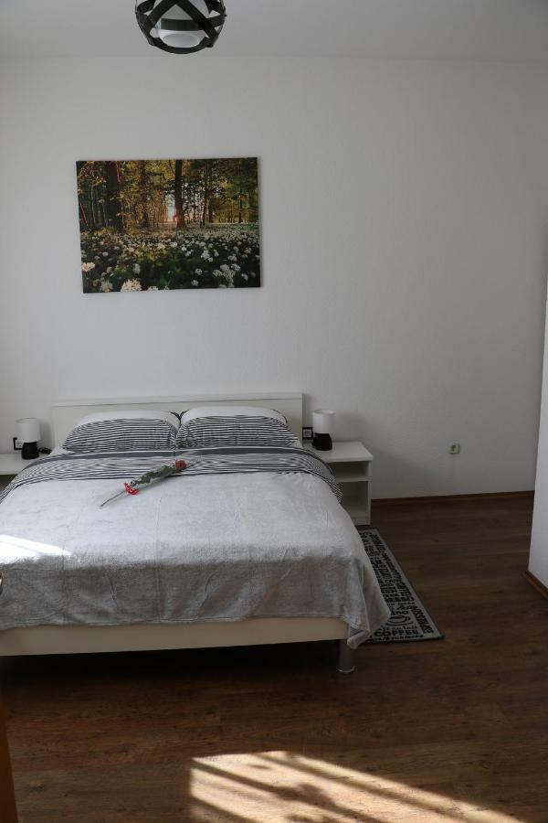 Guesthouse Mario Korenica Eksteriør billede
